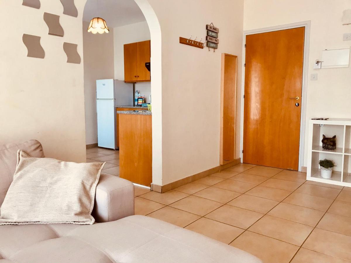 Carisa Holiday 6 Apt 101 Apartment ลาร์นาคา ภายนอก รูปภาพ