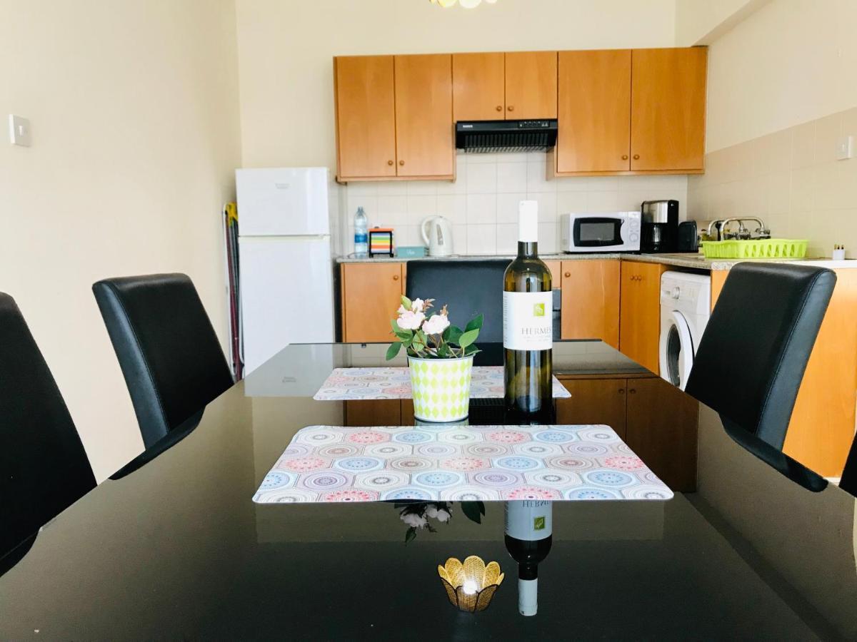 Carisa Holiday 6 Apt 101 Apartment ลาร์นาคา ภายนอก รูปภาพ